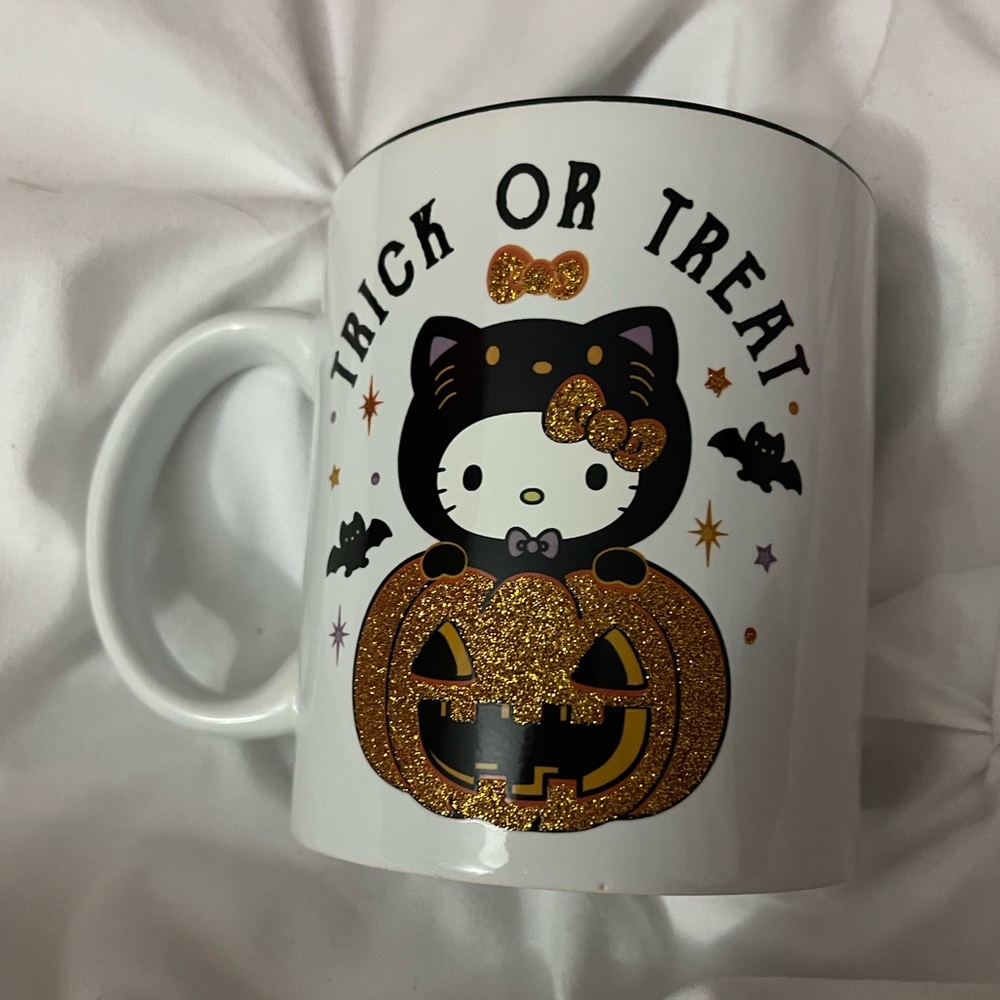 Hello Kitty Halloween Mug
